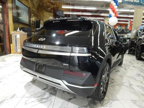 2022 Hyundai IONIQ 5 SEL
