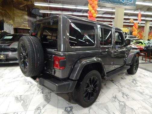 2022 Jeep Wrangler Unlimited 4xe Sahara