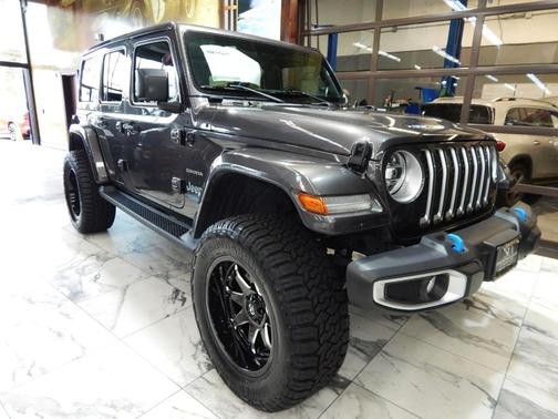 2022 Jeep Wrangler Unlimited 4xe Sahara