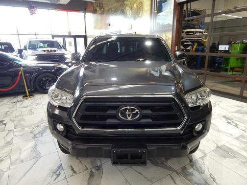 2020 Toyota Tacoma TRD Sport
