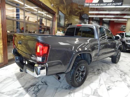 2020 Toyota Tacoma TRD Sport