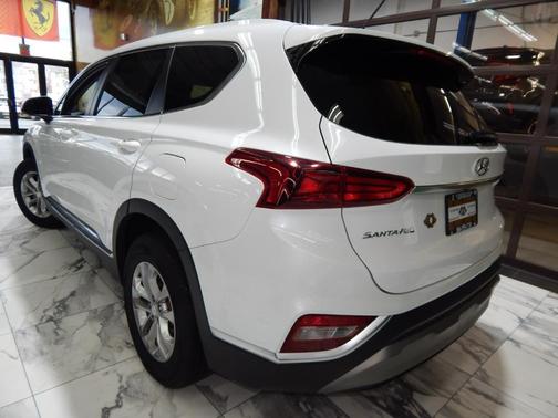 2019 Hyundai SANTA FE 2.4 SE