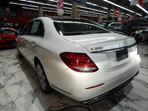 2019 Mercedes-Benz E-Class E 300 4MATIC