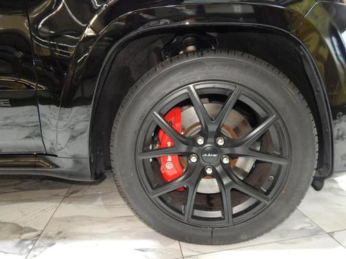 2019 Jeep Grand Cherokee SRT