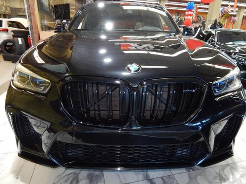 2022 BMW X5 M Base