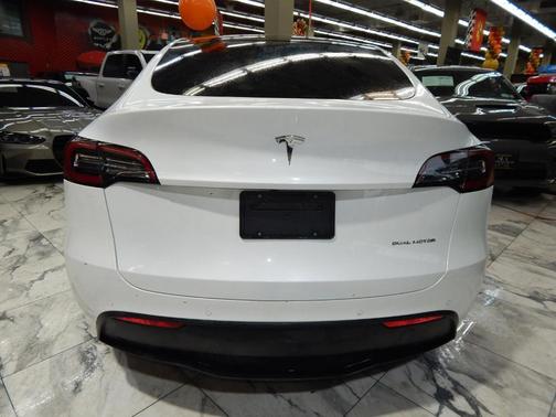 2020 Tesla Model Y Long Range