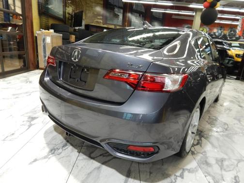 2018 Acura ILX