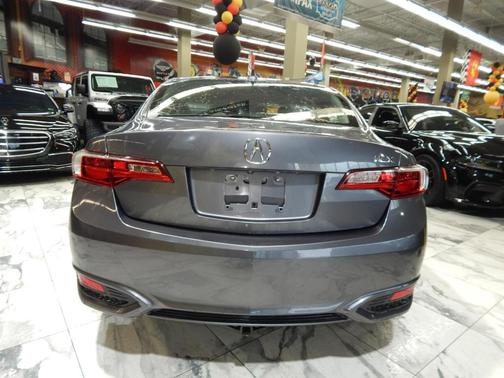 2018 Acura ILX