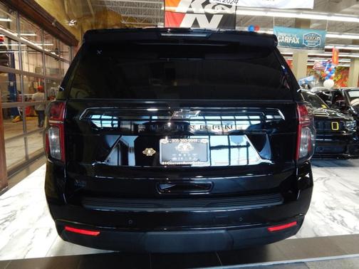 2023 Chevrolet Suburban Z71