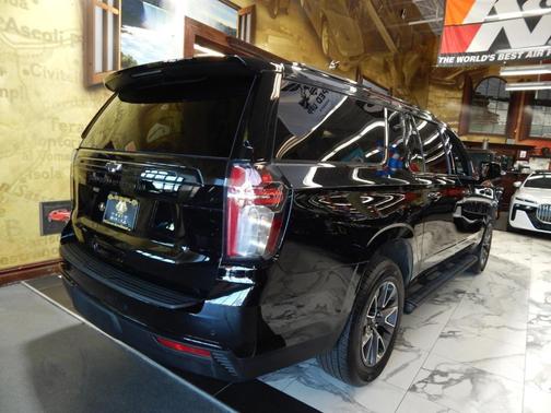 2023 Chevrolet Suburban Z71