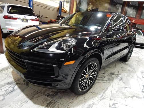 2022 Porsche Cayenne 