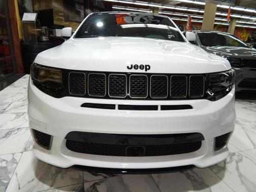 2021 Jeep Grand Cherokee Trackhawk