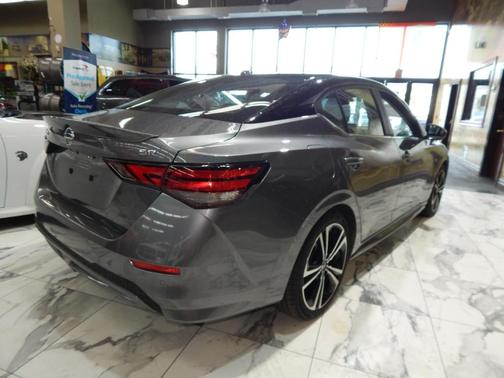 2023 Nissan Sentra SR