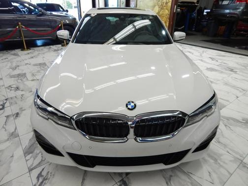 2021 BMW 330 i xDrive