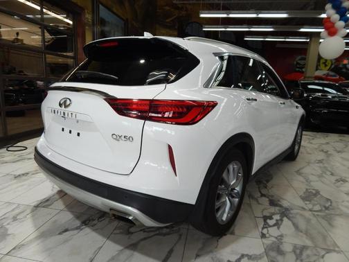 2021 INFINITI QX50 Luxe