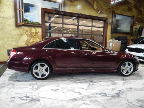 2008 Mercedes-Benz S-Class S 550 4MATIC