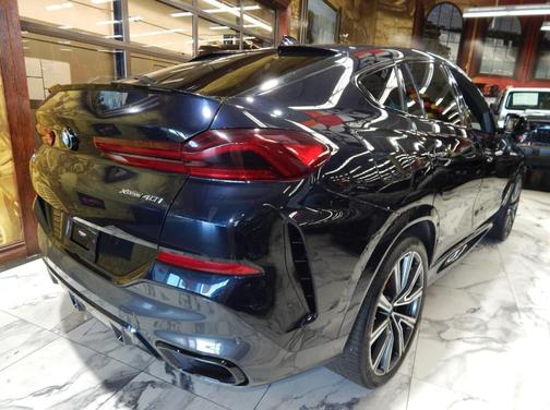 2021 BMW X6 xDrive40i