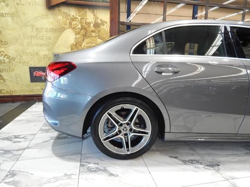 2021 Mercedes-Benz A-Class A 220 4MATIC