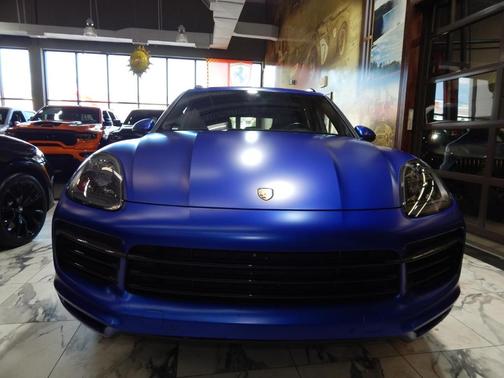 2021 Porsche Cayenne Base