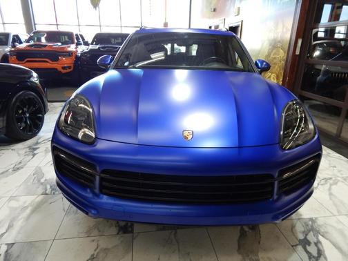 2021 Porsche Cayenne Base