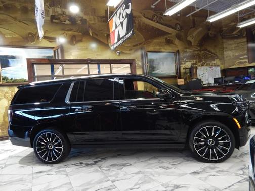 2025 Chevrolet Suburban High Country