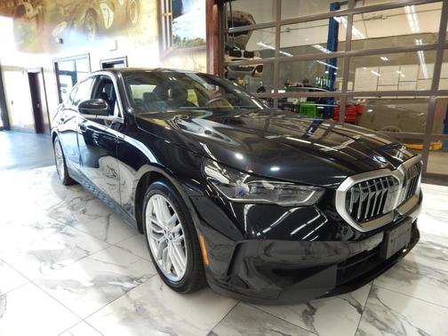 2024 BMW 530 i xDrive