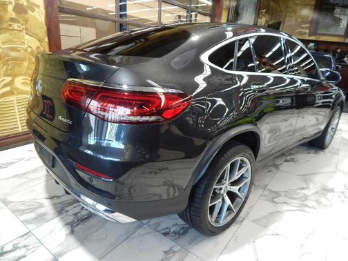 2023 Mercedes-Benz GLC 300 4MATIC Coupe