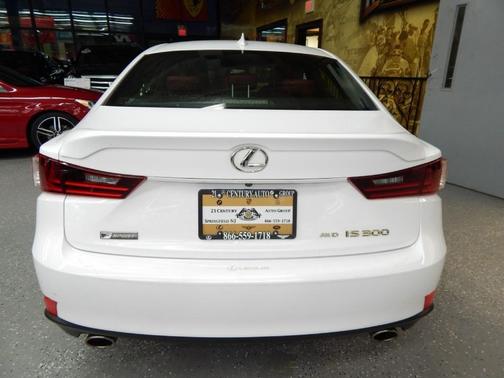 2016 Lexus IS 300 Base