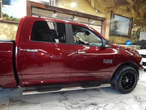 2016 RAM 1500 SLT