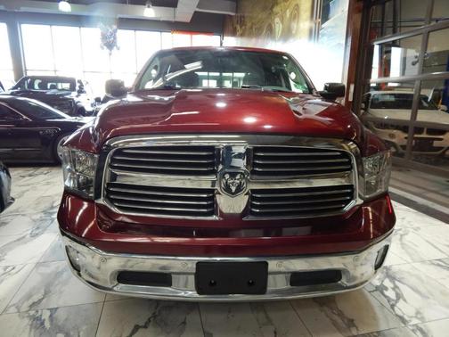 2016 RAM 1500 SLT