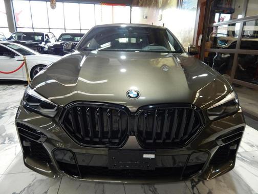2022 BMW X6 xDrive40i
