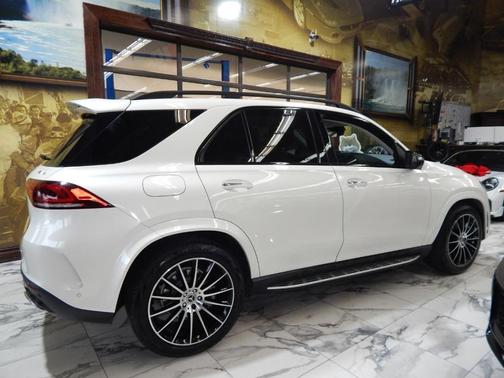 2022 Mercedes-Benz GLE 350 Base 4MATIC