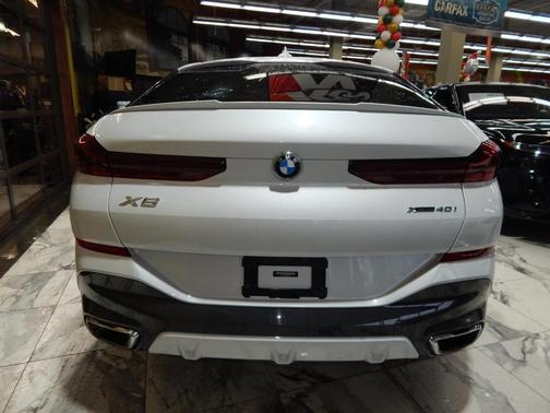2021 BMW X6 xDrive40i