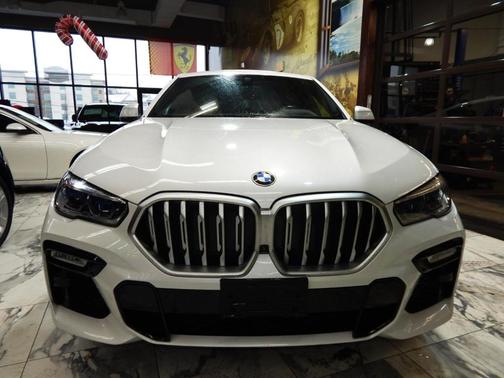 2021 BMW X6 xDrive40i