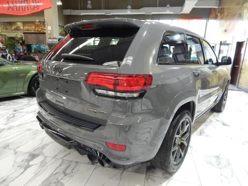 2021 Jeep Grand Cherokee Trackhawk
