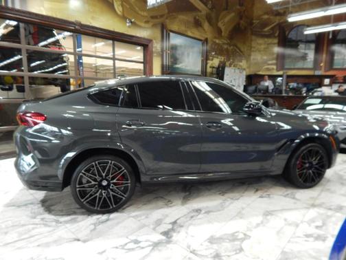 2023 BMW X6 M Base