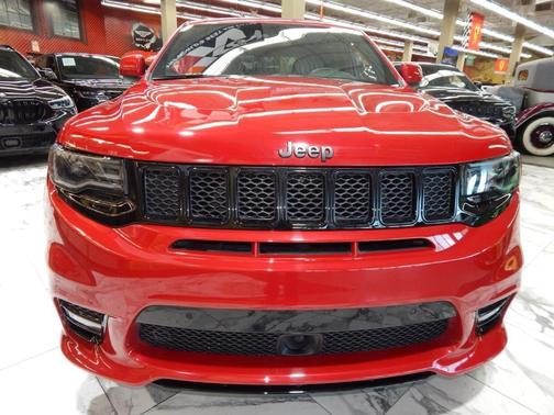 2020 Jeep Grand Cherokee SRT