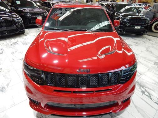 2020 Jeep Grand Cherokee SRT
