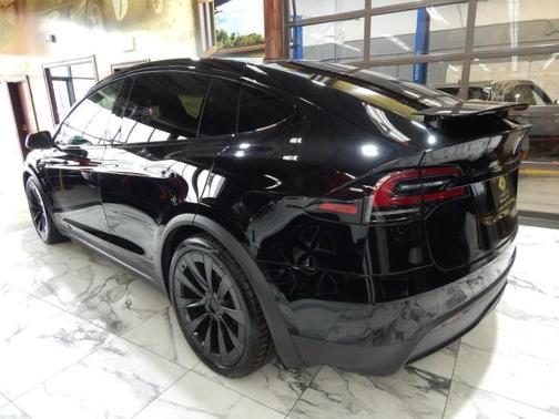 2022 Tesla Model X Base