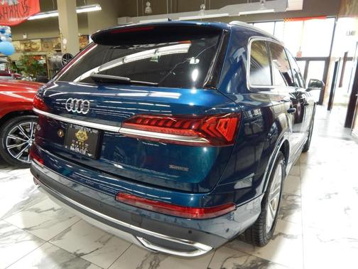 2020 Audi Q7 55 quattro Premium Plus