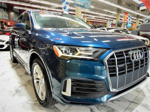 2020 Audi Q7 55 quattro Premium Plus