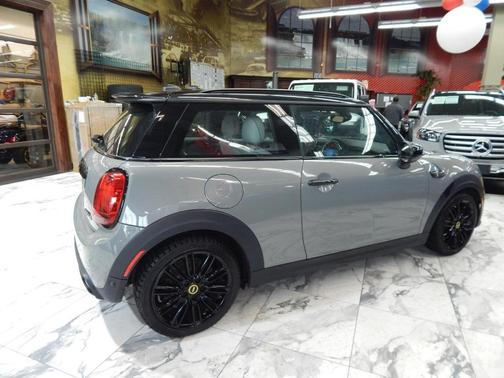 2022 MINI SE Hardtop Cooper