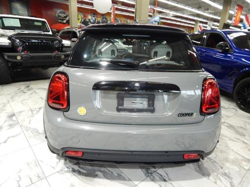 2022 MINI SE Hardtop Cooper