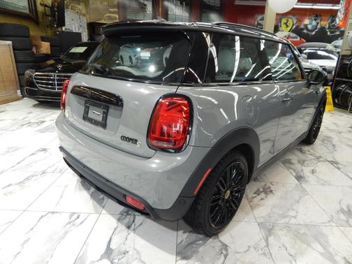 2022 MINI SE Hardtop Cooper