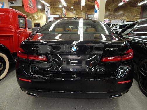 2022 BMW 530 i xDrive