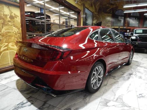 2023 Hyundai SONATA SEL