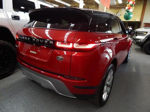 2022 Land Rover Range Rover Evoque SE
