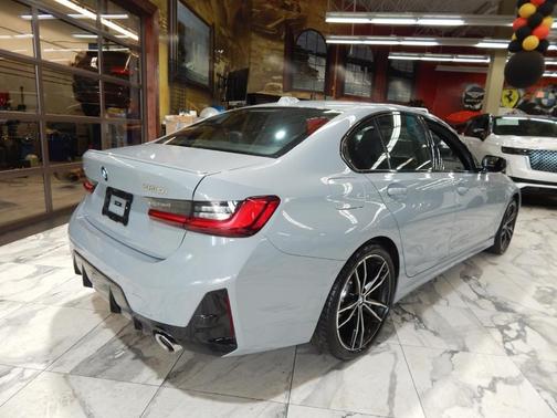 2024 BMW 330 i xDrive