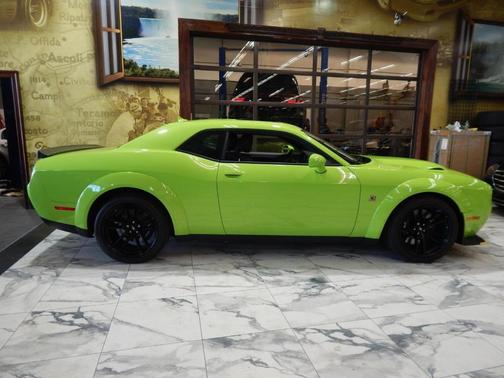 2022 Dodge Challenger R/T Scat Pack