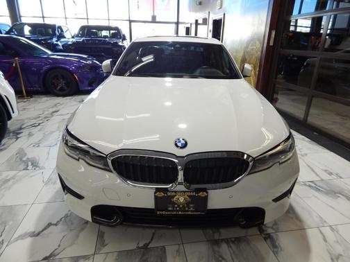 2021 BMW 330 i xDrive